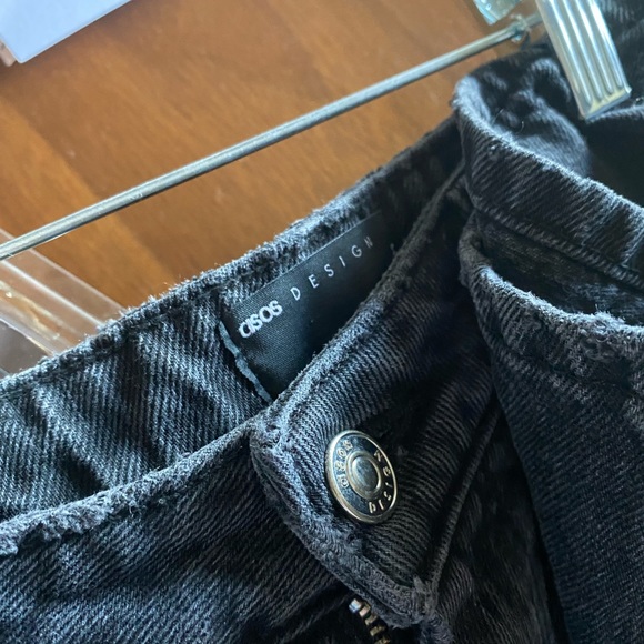 ASOS wide leg high waist black dad jeans - Picture 2 of 6